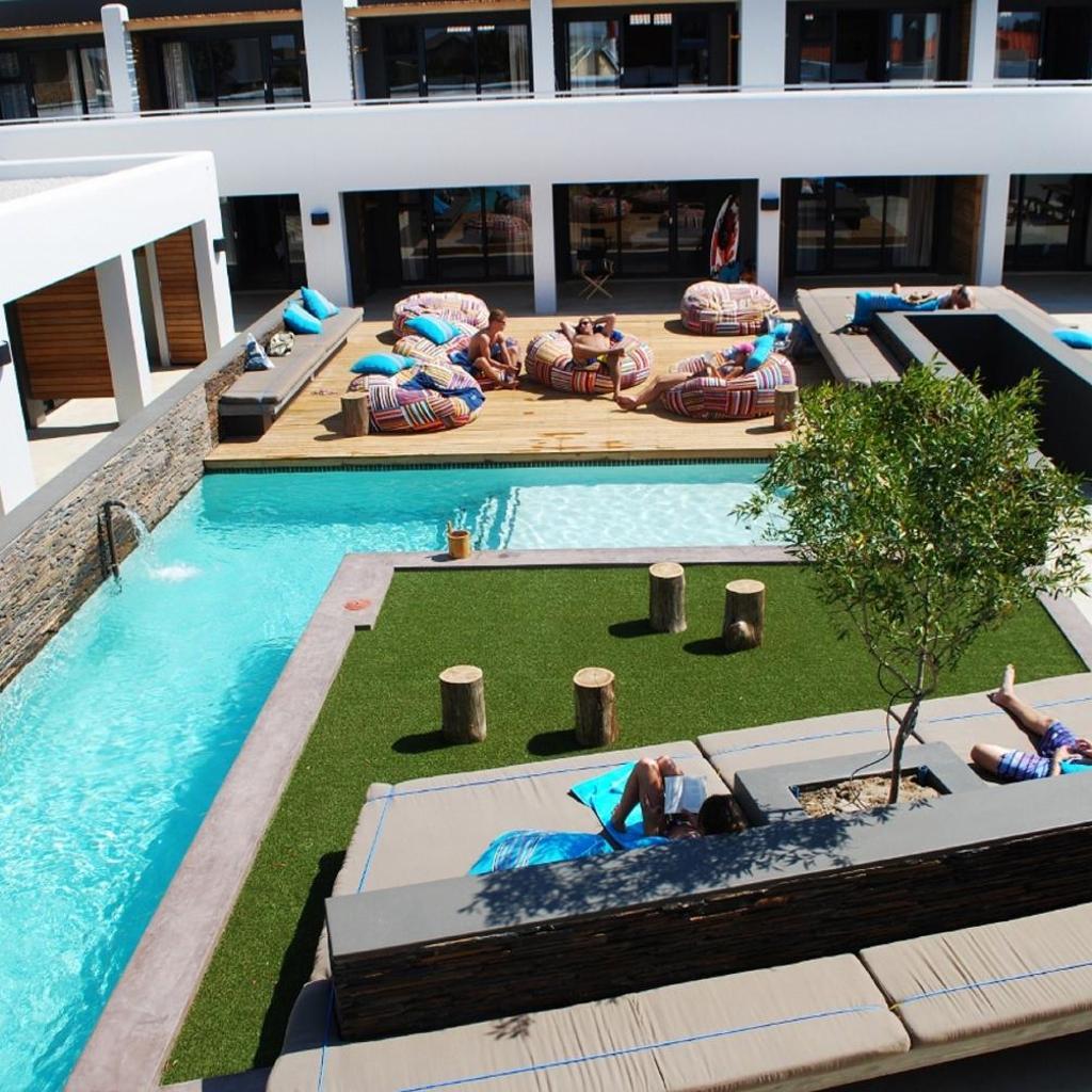 Windtown Lagoon Hotel — 