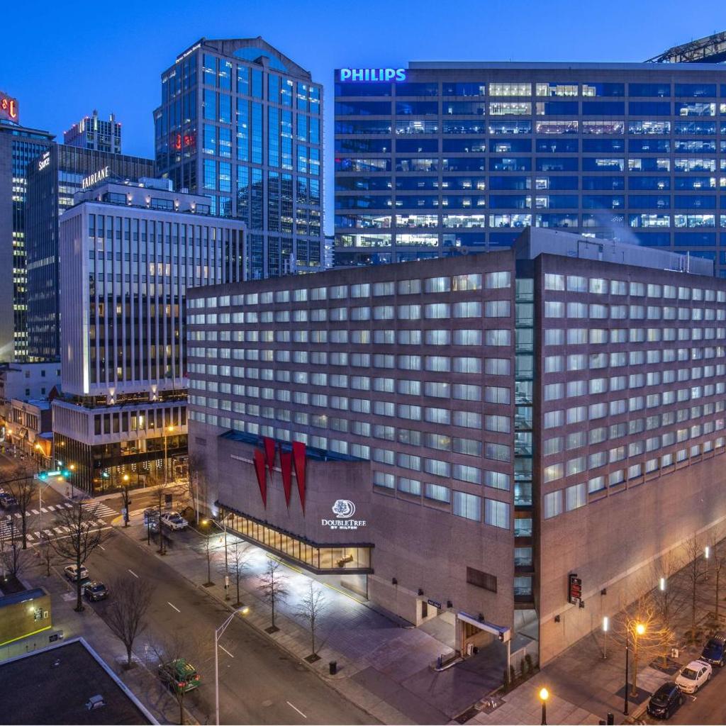 Photograph of DoubleTree by Hilton Hotel Nashville Downtown