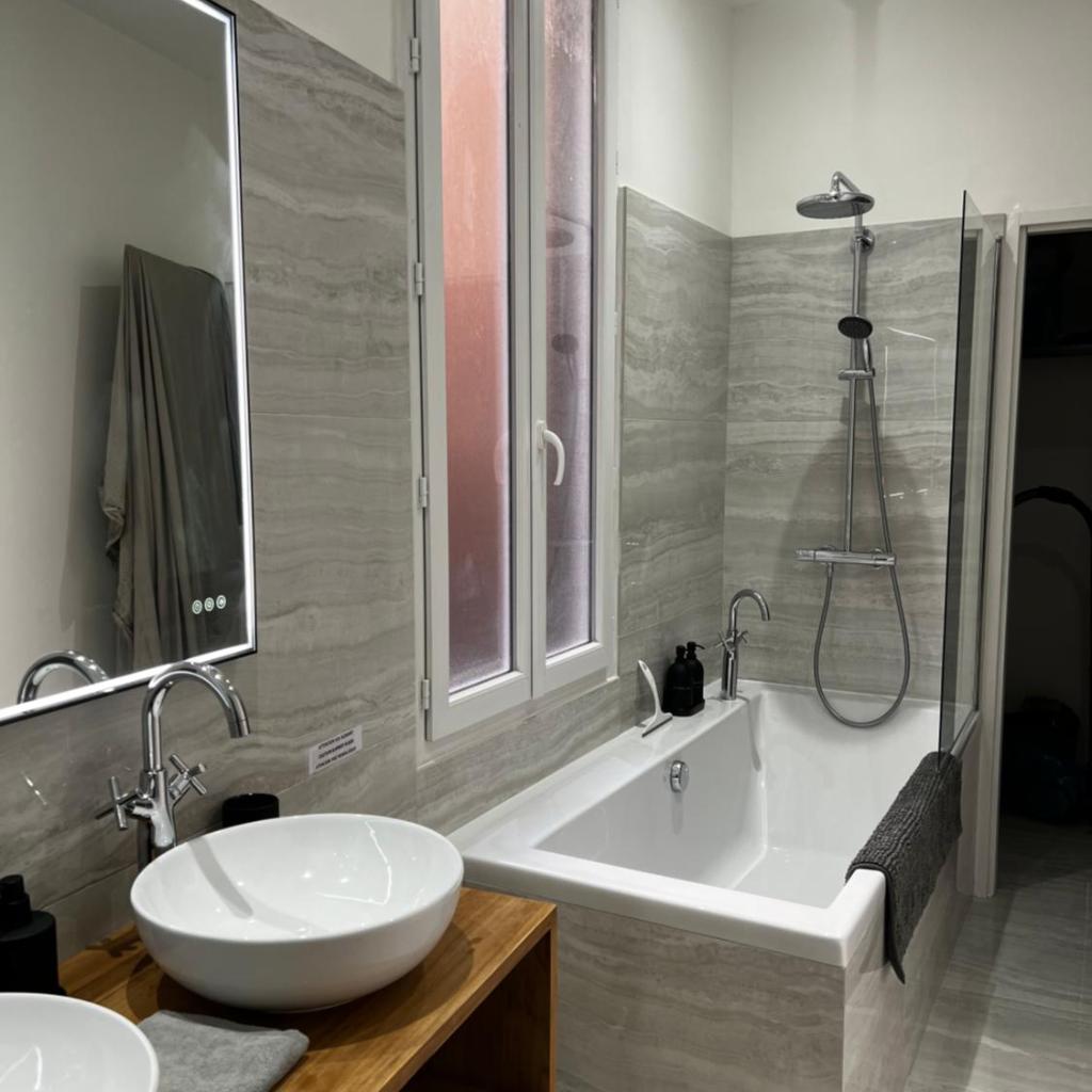 Photograph of Toulouse Capitole superbe appartement