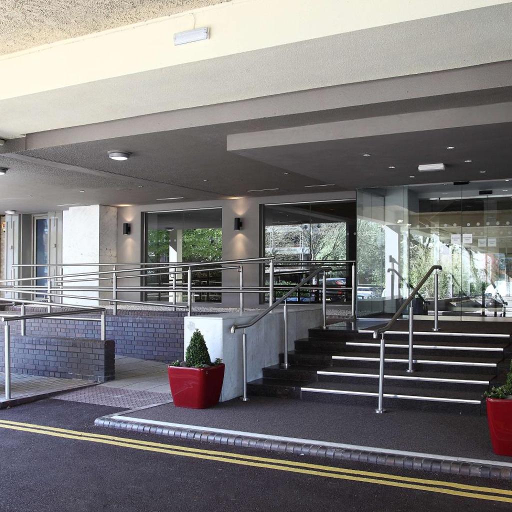 Photograph of DoubleTree by Hilton Bristol City Centre