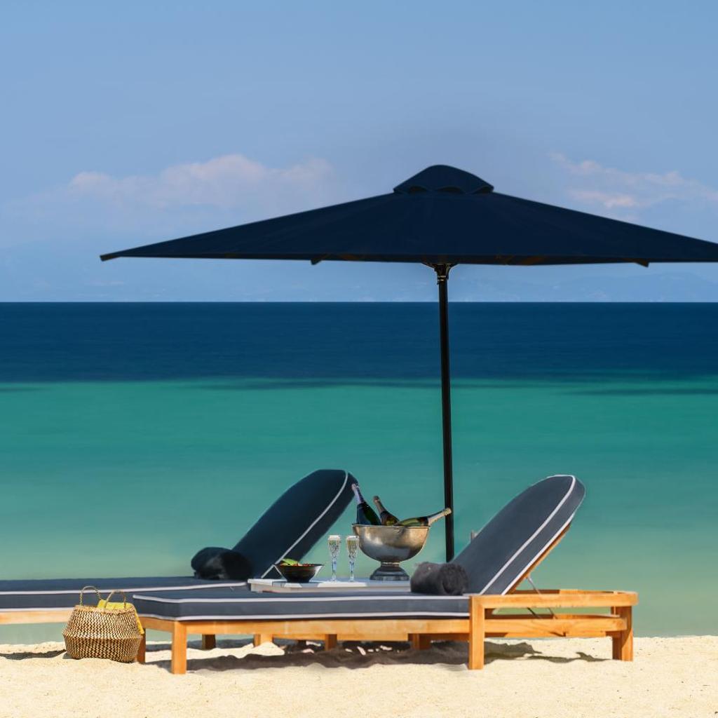 Avaton Luxury Beach Resort - Relais & Chateaux — 