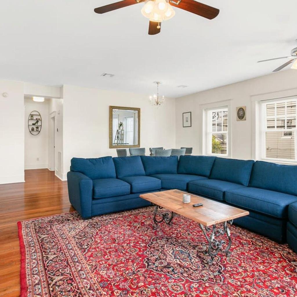 Photograph of Stunning 2BD luxury apt perfect NOLA location
