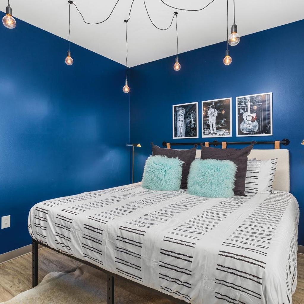 Photograph of Condo Near Downtown WALK to restaurants, bars & music