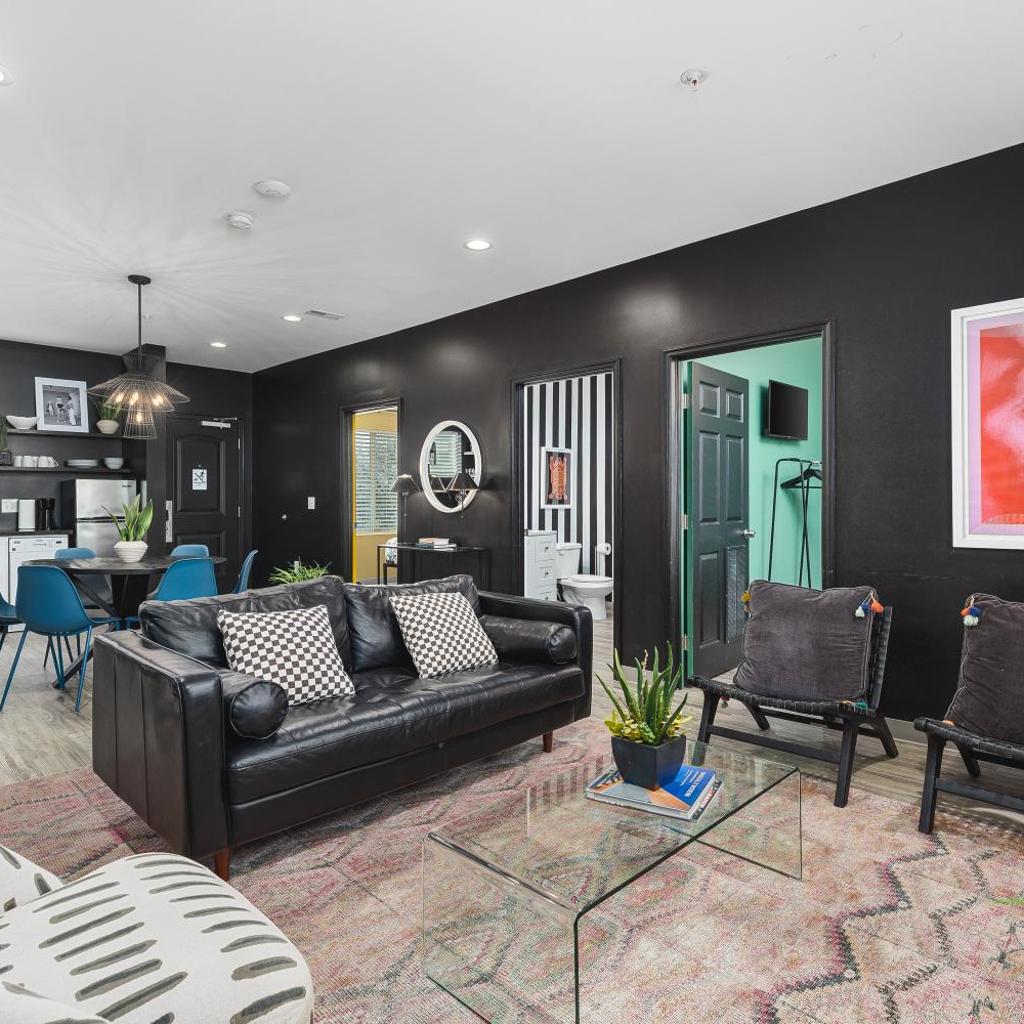 Photograph of Condo Near Downtown WALK to restaurants, bars & music