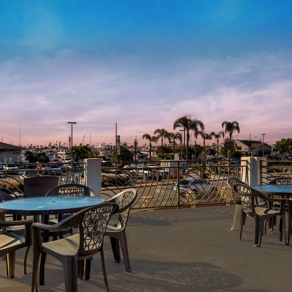 Photograph of Comfort Inn San Diego Airport At The Harbor