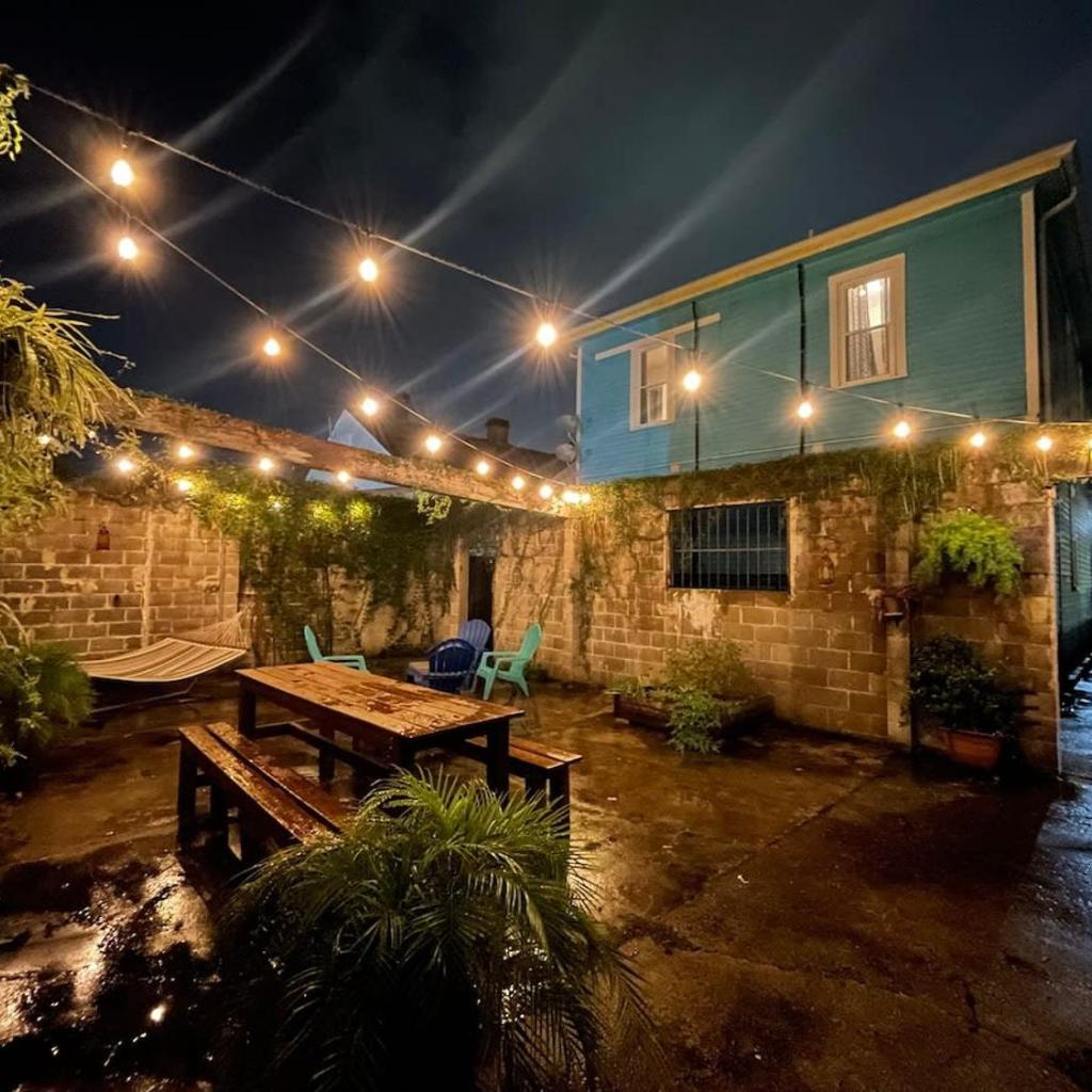 Photograph of Urban 3 bedroom Local Art Filled Frenchman Oasis