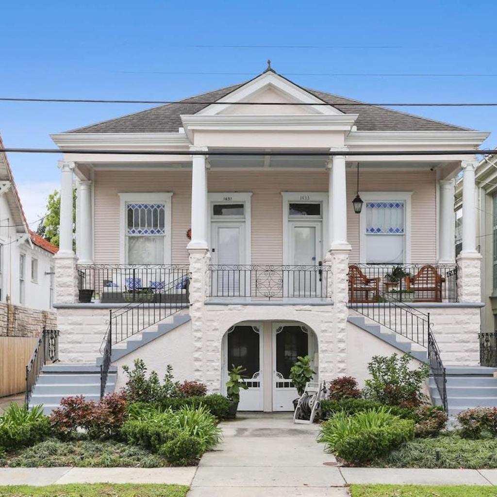 Photograph of Unbeatable 2BD Bayou Luxury STEPS TO JAZZ FEST