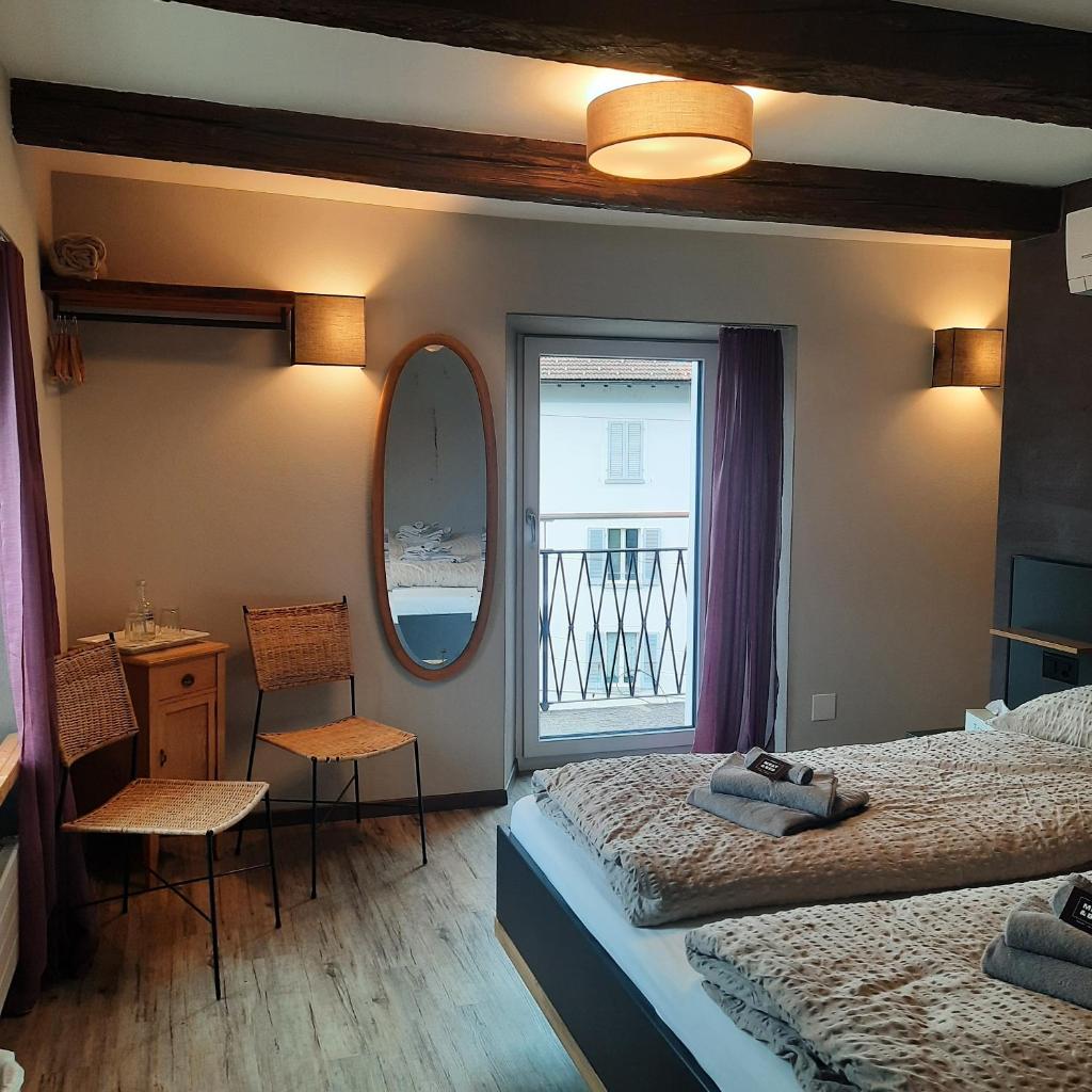 Stalder Meat & Bed – image