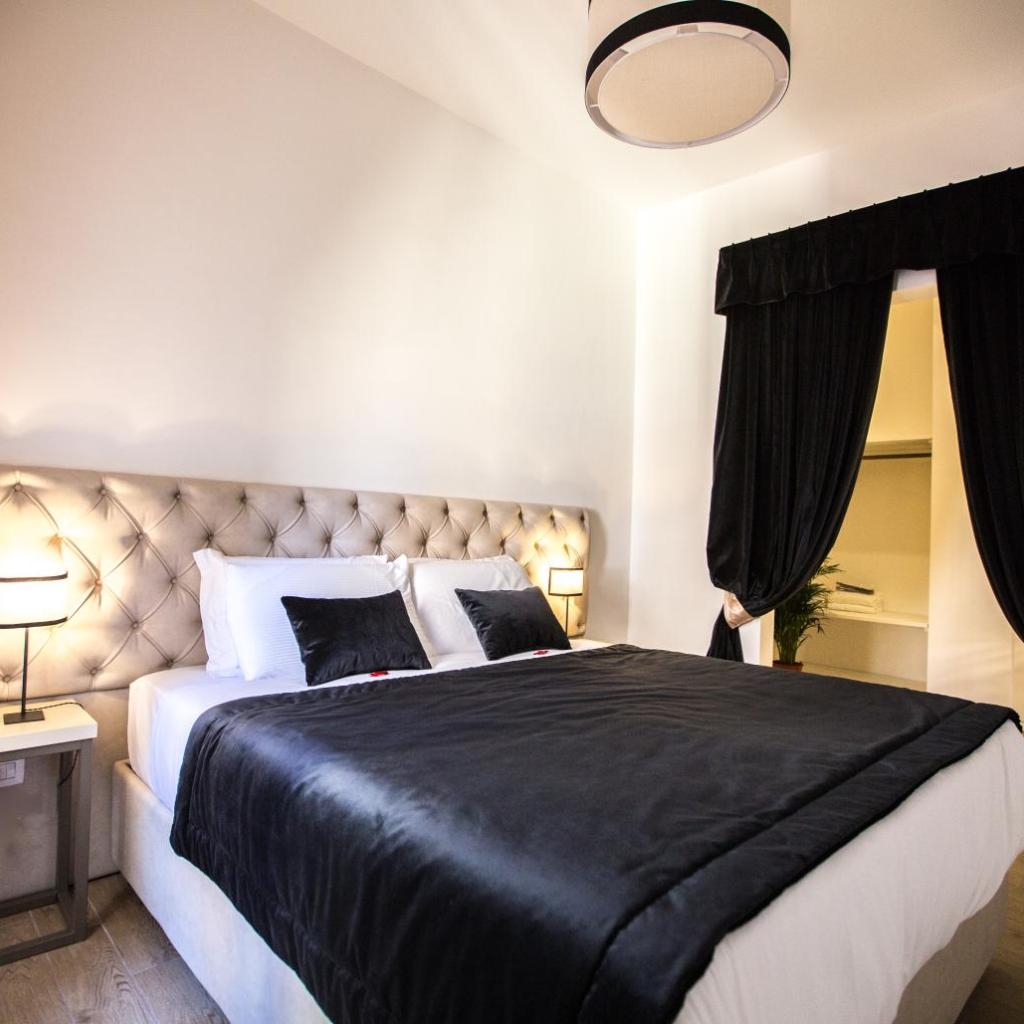 Photograph of Chic & Town Luxury Rooms Piazza di Spagna