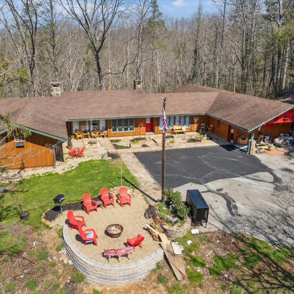 Photograph of Buckhorn Lodge #3115