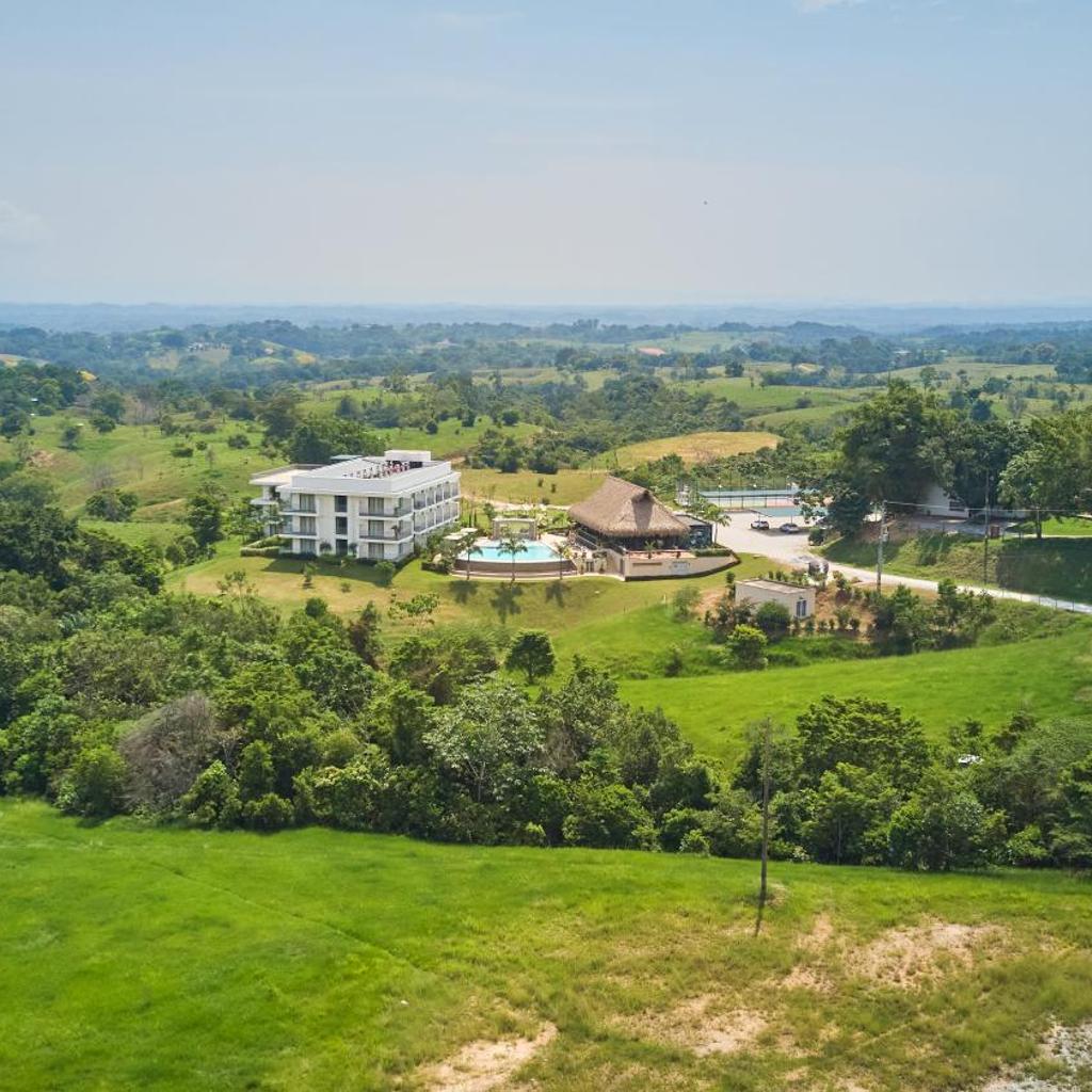 Hotel Arbóreo Doradal — 