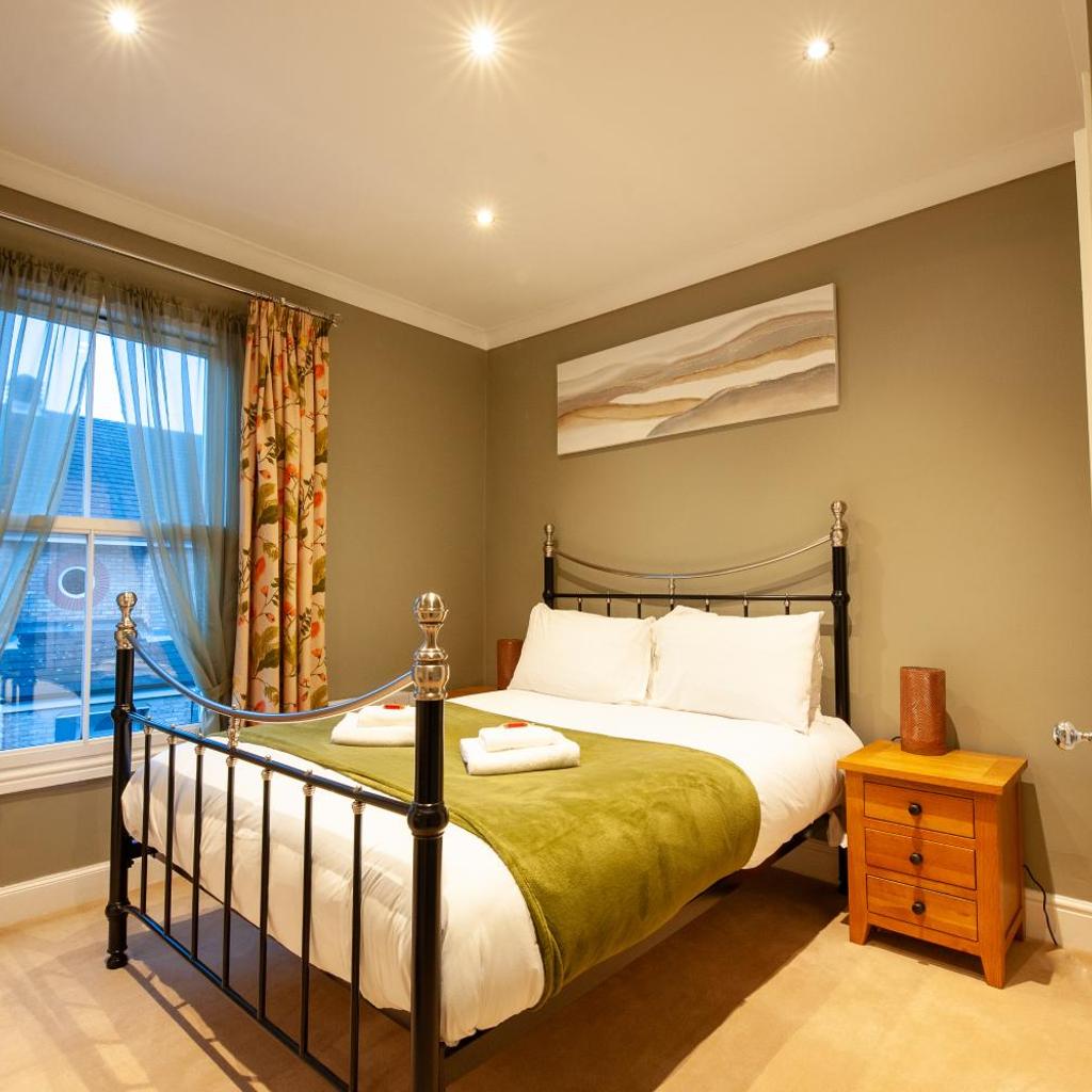 Photograph of Clifford House - 4 Bed Home Within The City Walls