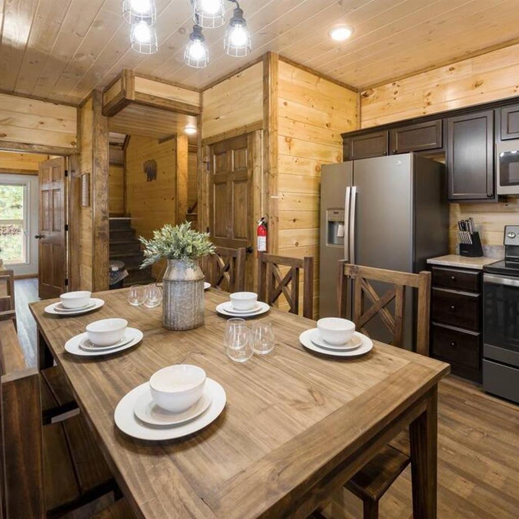 Photograph of Dog Friendly, 3-Decks, Indoor Pool, Hot Tub with Arcade