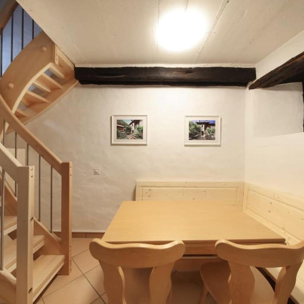 Image 7 - Charming Retreat- 100-Year-Old Stone Rustico