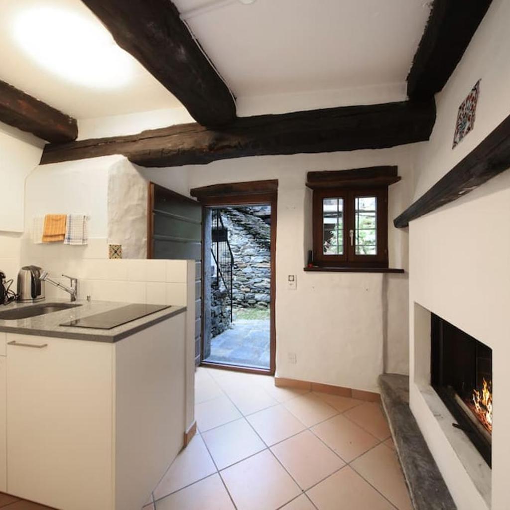 Image 15 - Charming Retreat- 100-Year-Old Stone Rustico