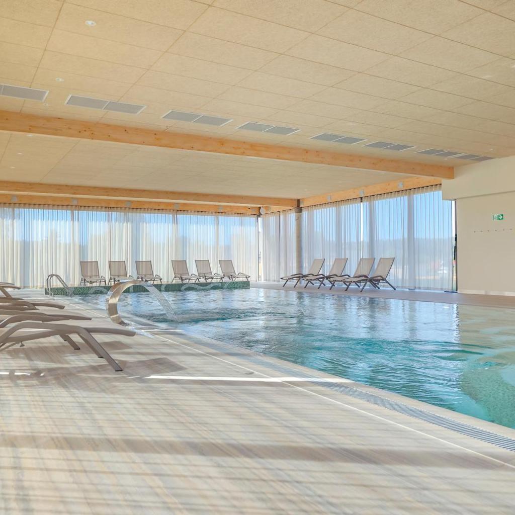 Hotel GLAR Conference & SPA — 