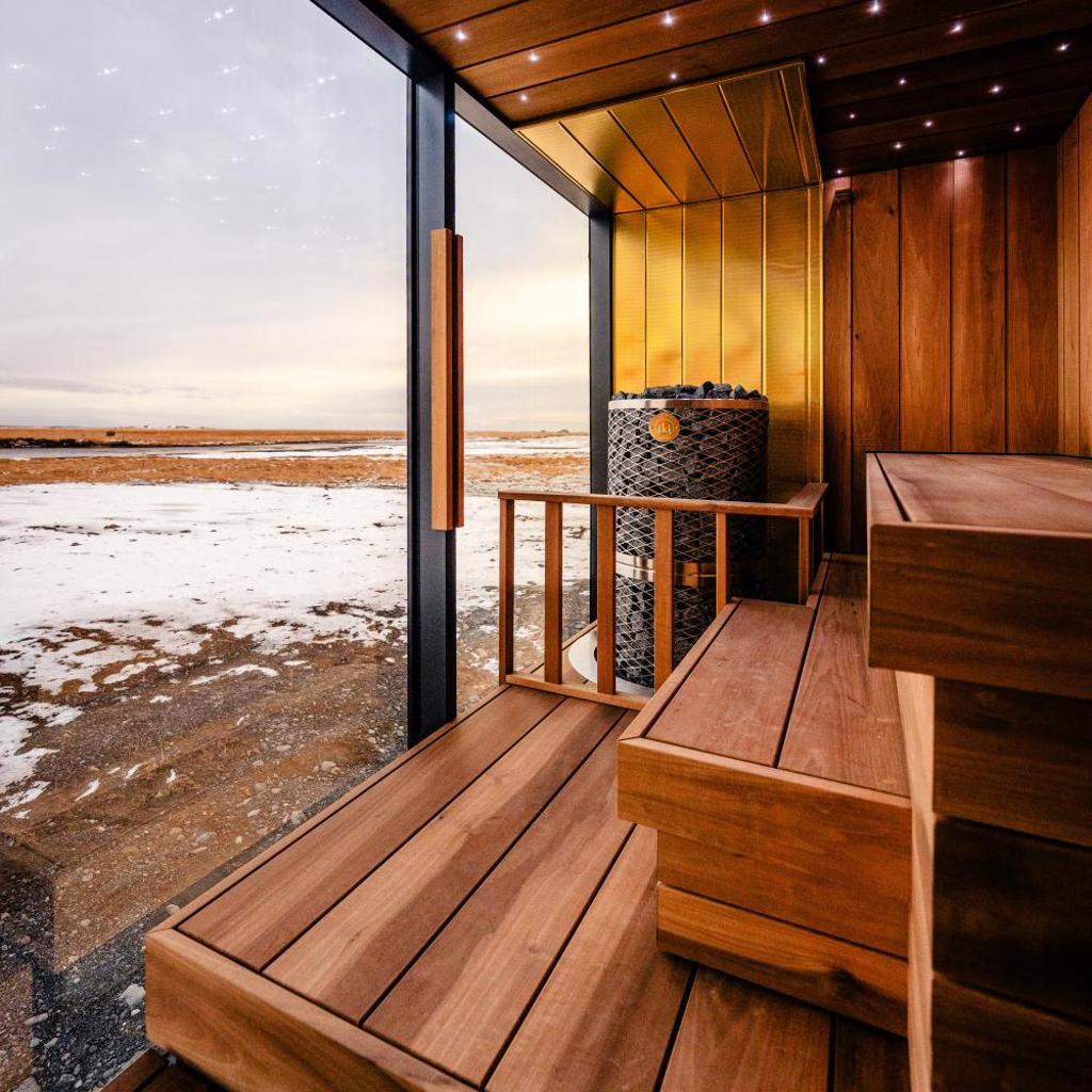 Umi Hotel — 