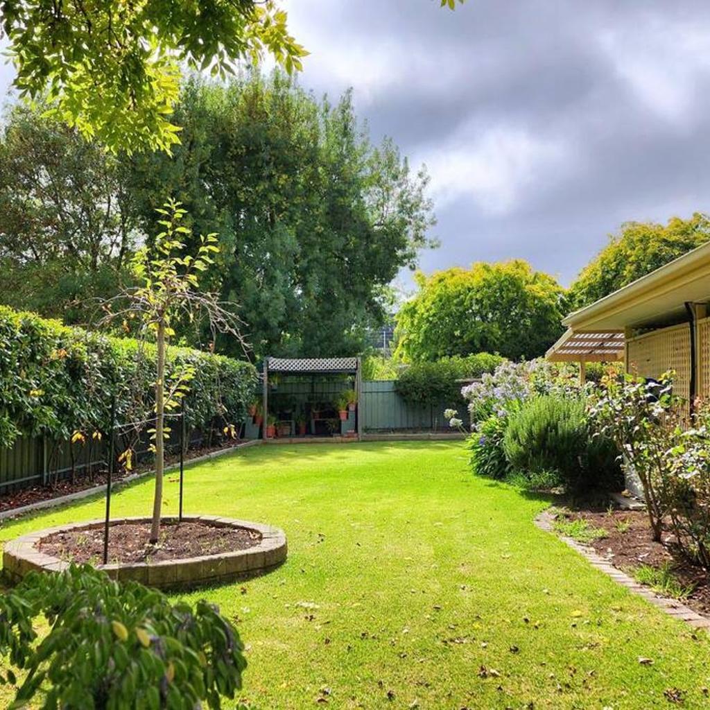 Photograph of Hahndorf Home, walk to main st, sleeps 8