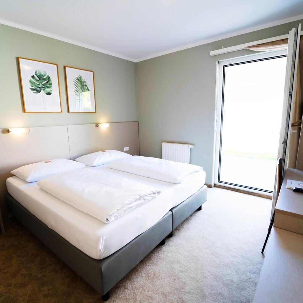 Photograph of motel22 I parking inclusive