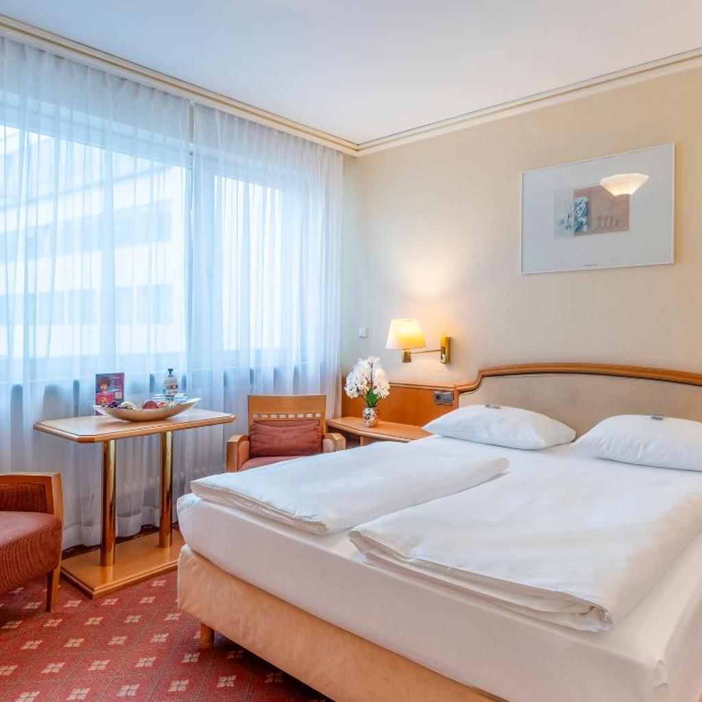 Photograph of PLAZA INN Rieker Stuttgart Hauptbahnhof