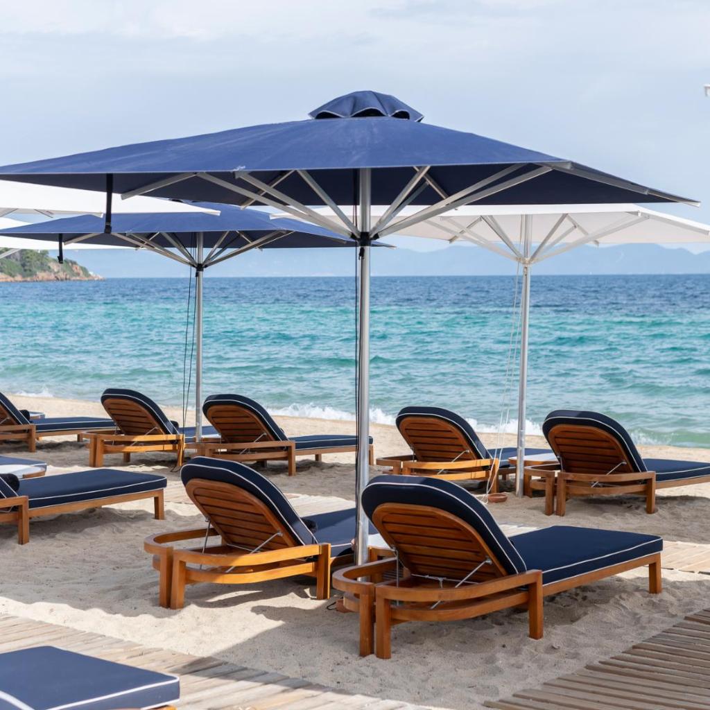 Avaton Luxury Beach Resort - Relais & Chateaux — 