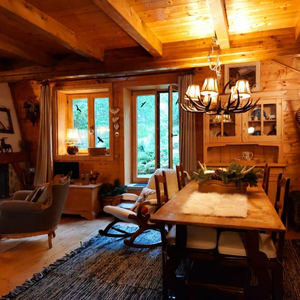 "CHALET dei FIORI" room & apartment – Bild