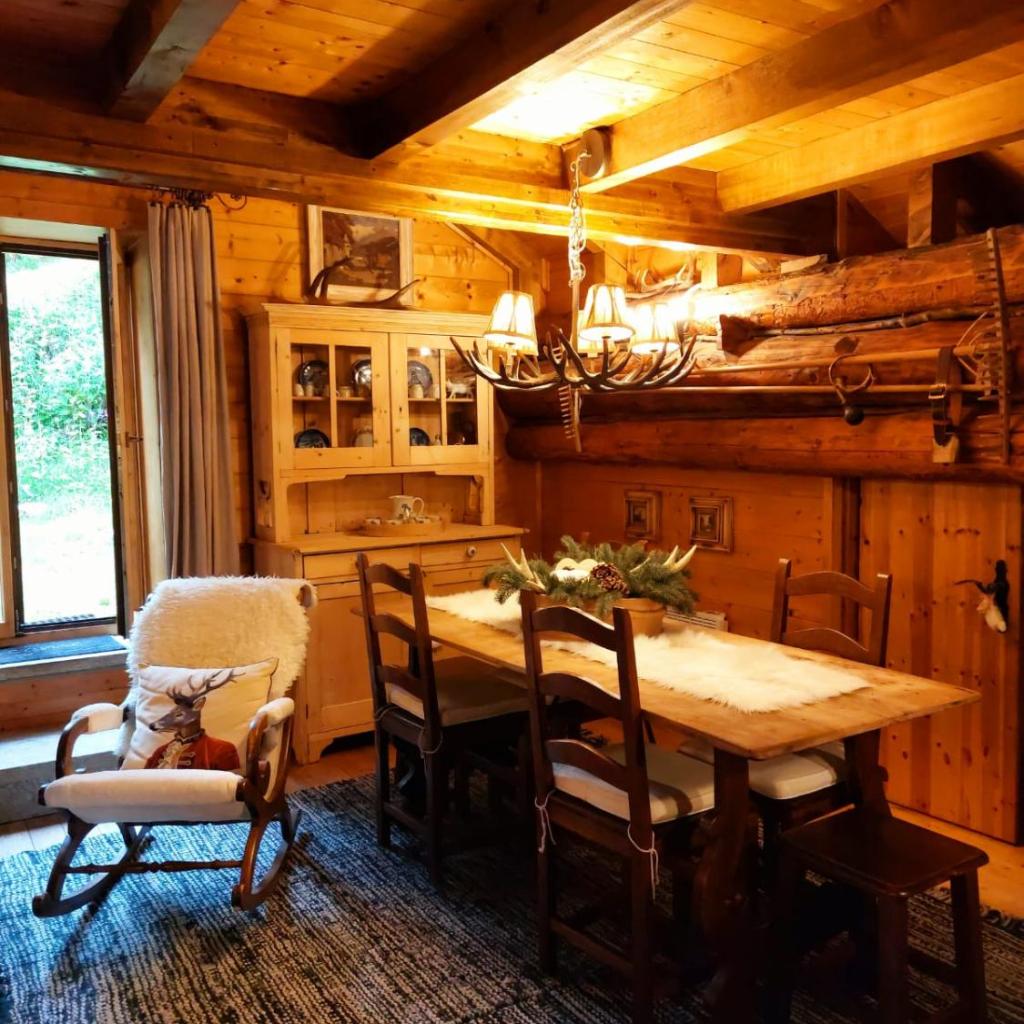 "CHALET dei FIORI" room & apartment – Bild