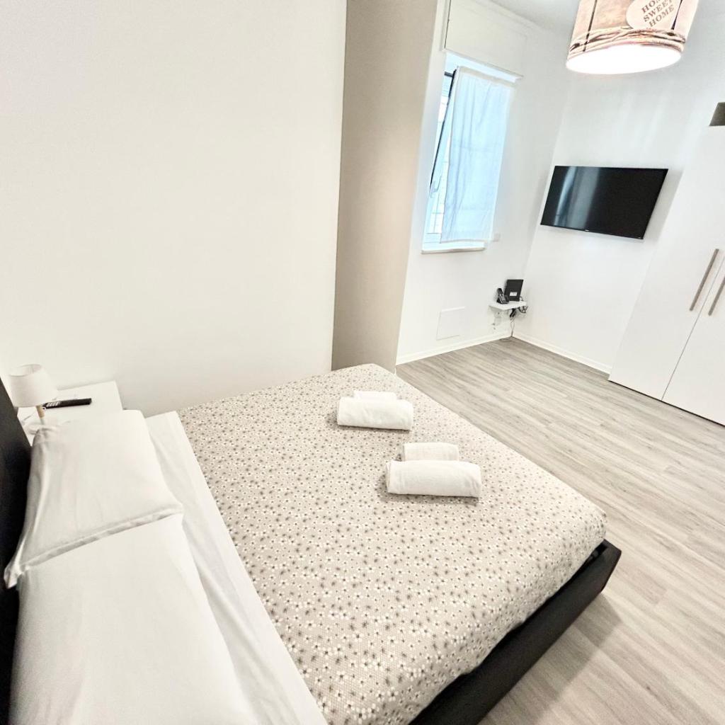 Photograph of Un Letto Ideale EUR - UN LETTO IDEALE
