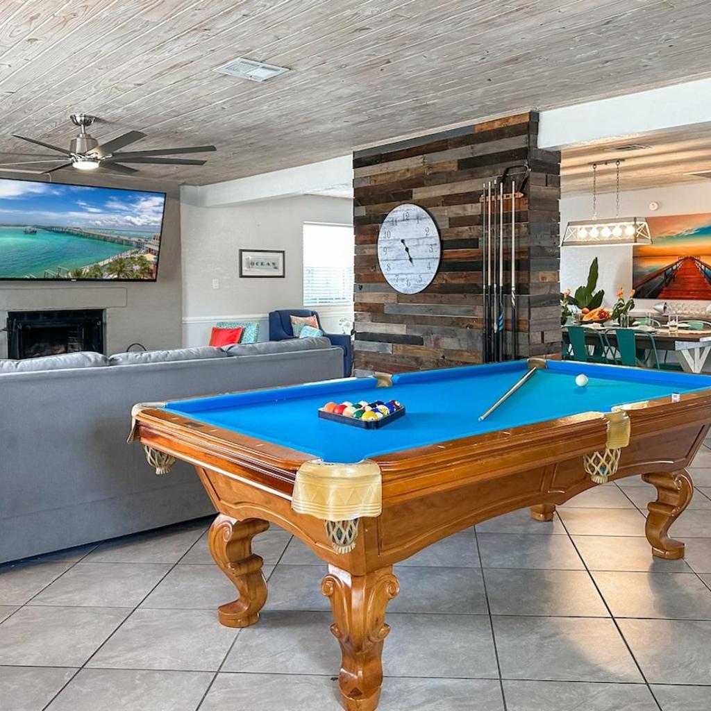 Photograph of Blue Marlin Free Golf Cart & Bikes Hot Tub PrivatePool