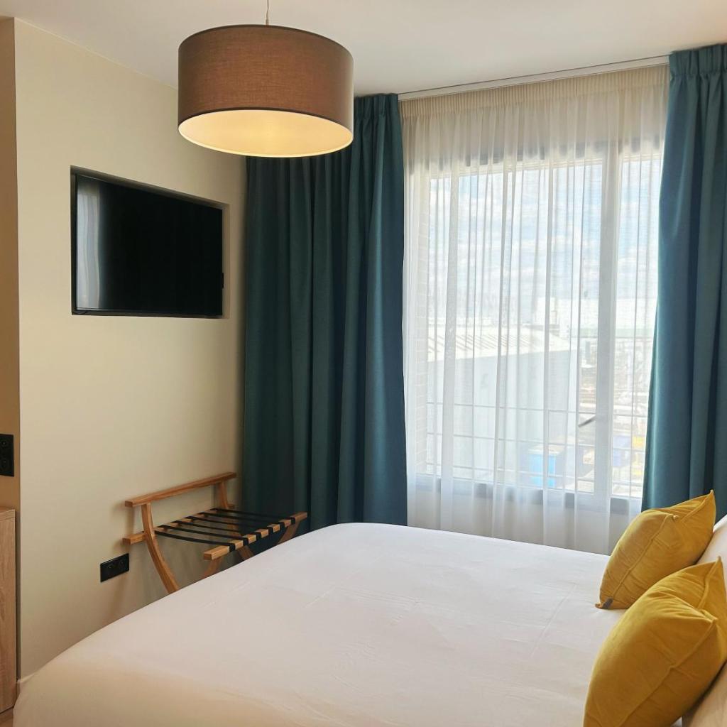 Hôtel Oden Paris Ivry — 