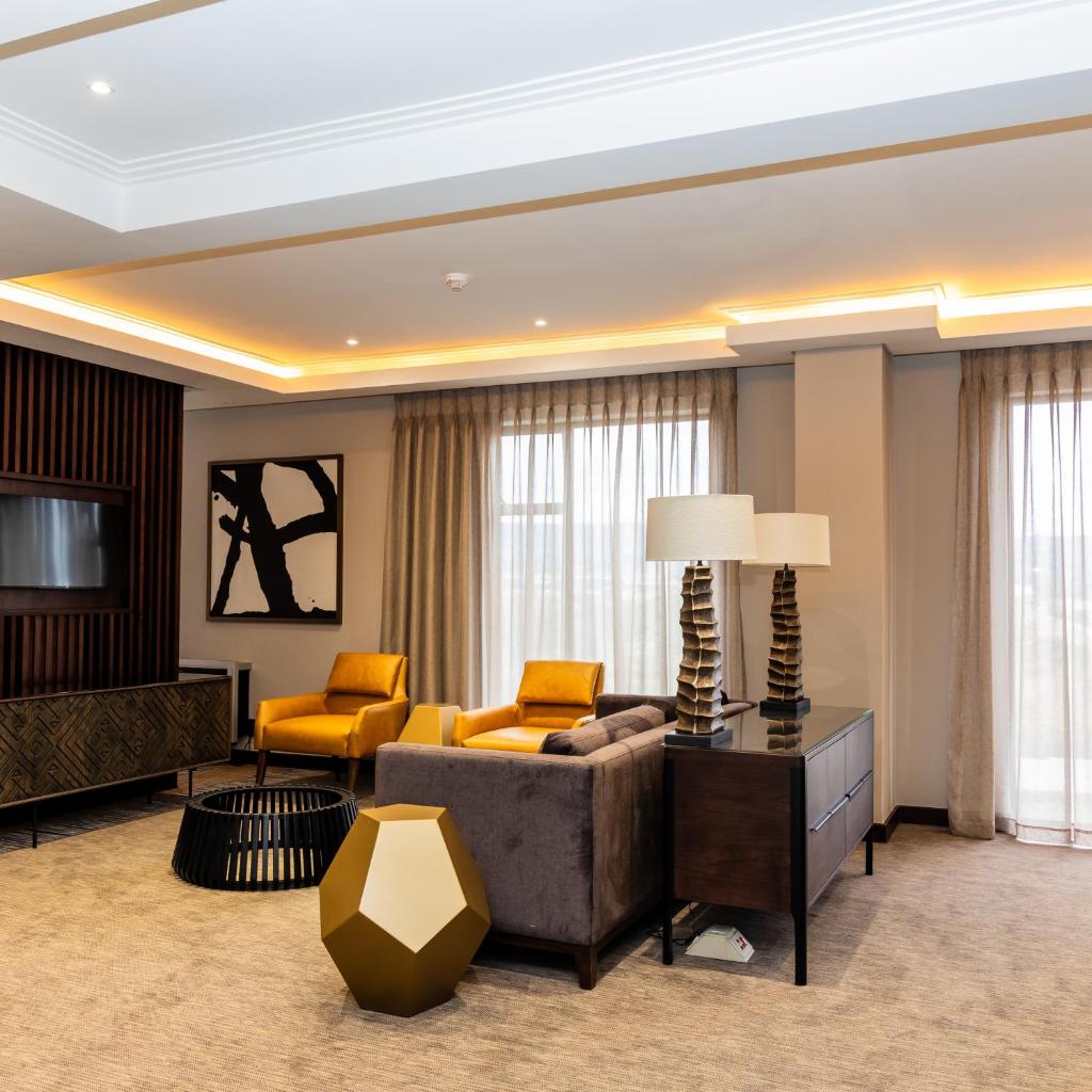 Premier Hotel Thohoyandou — 