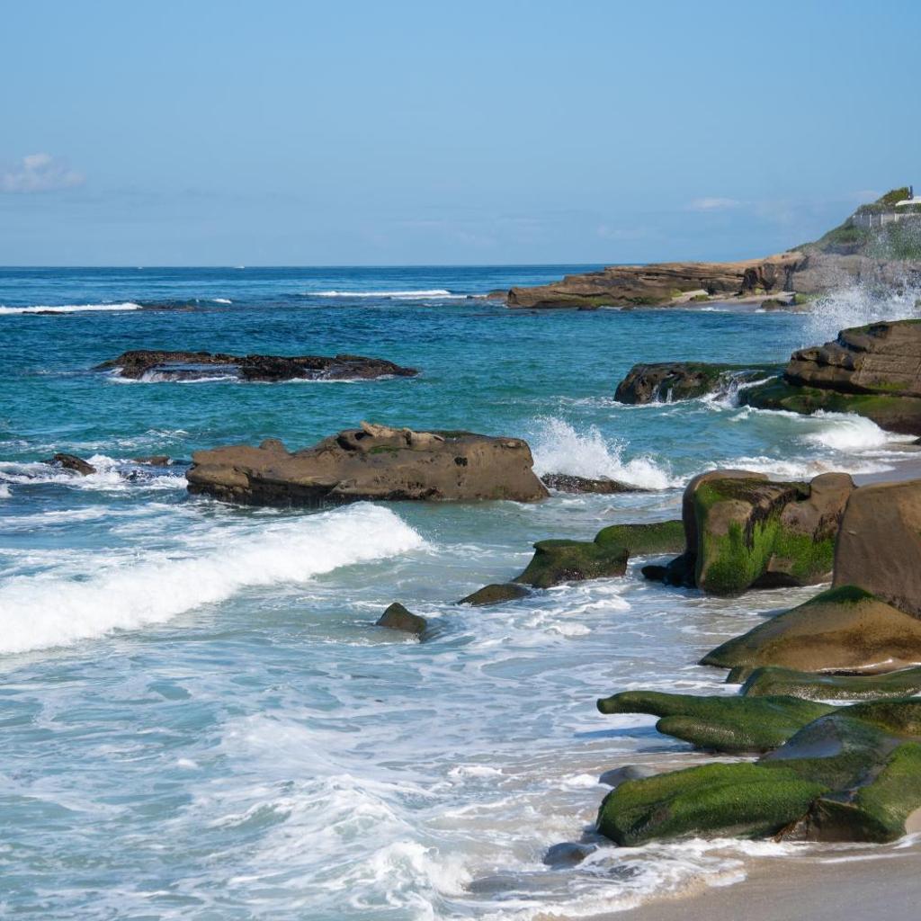 Photograph of La Jolla Windansea Upscale Bungalow