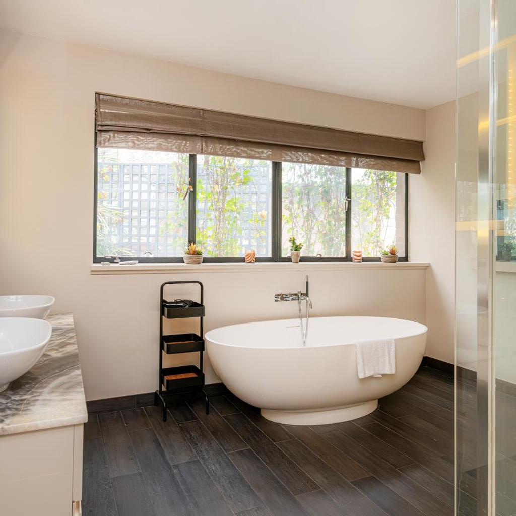 Photograph of Luxury 3BR Home in Belgravia, Near Victoria