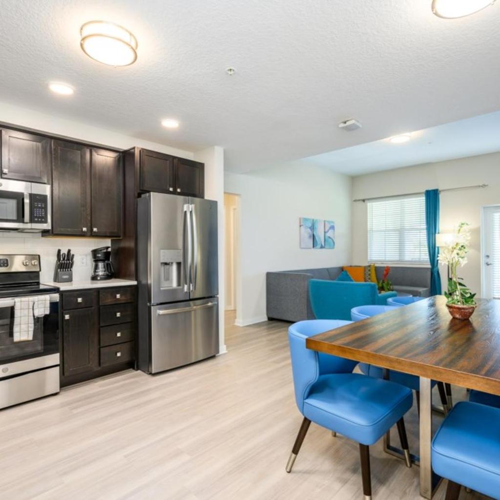Photograph of Brand New Modern Vista Cay Reserve Condo - 5003