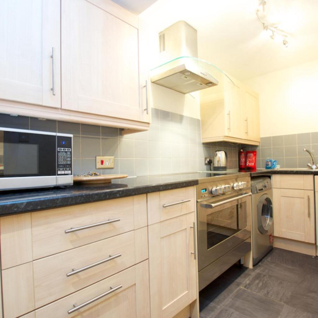 Photograph of Edlets Collection - The Dundonald Apartment