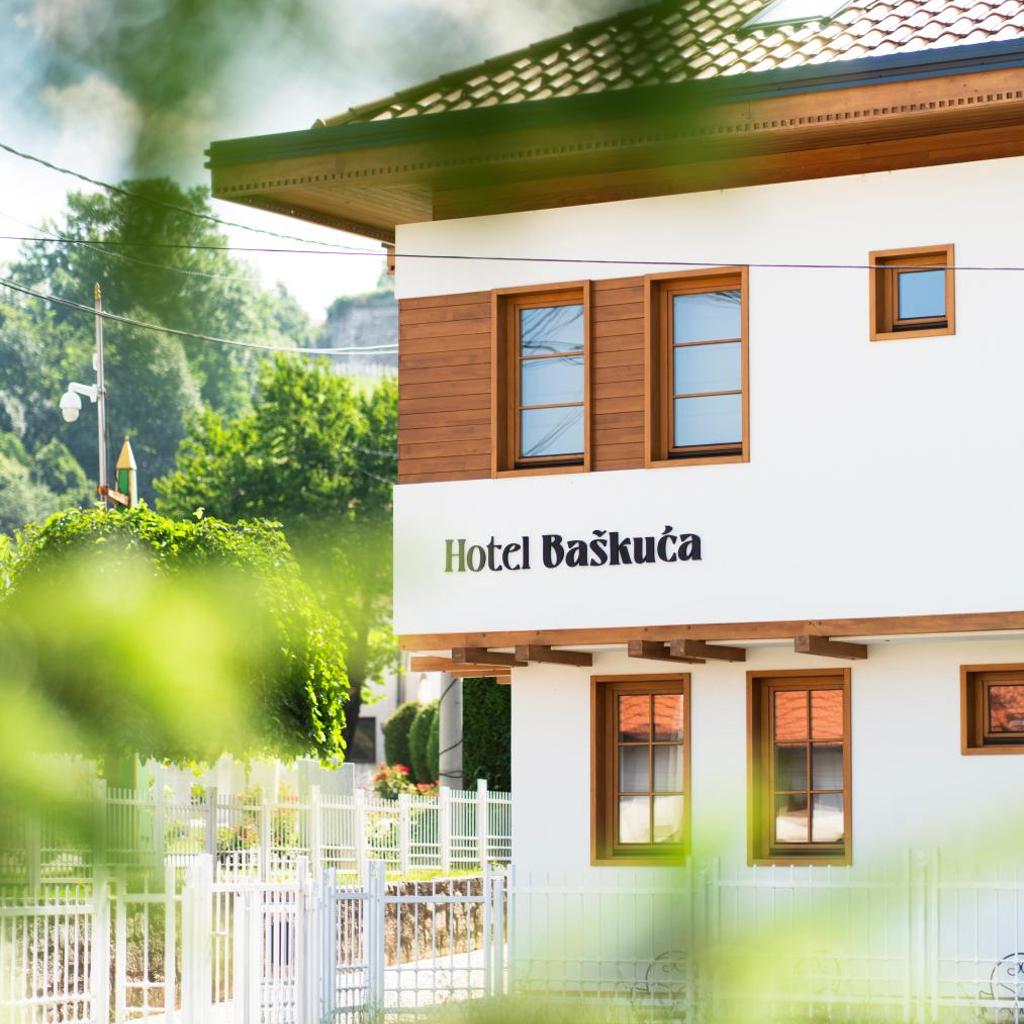 Hotel Baškuća Sarajevo — 