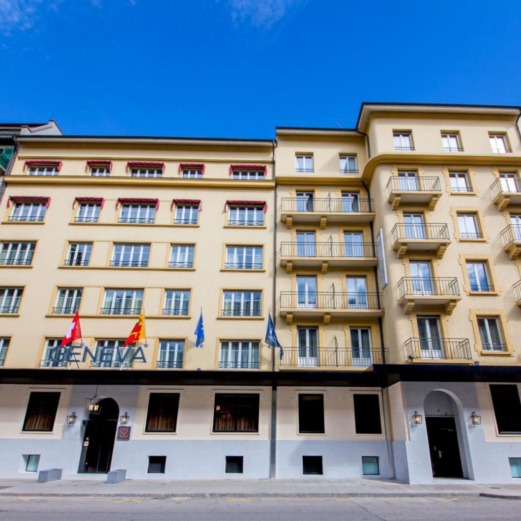 Photograph of Hotel Geneva by Fassbind