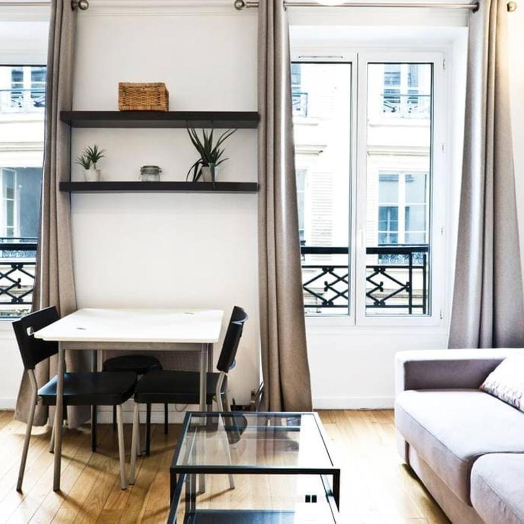 Photograph of Bluestay 274 - Charmant Appartement à Paris