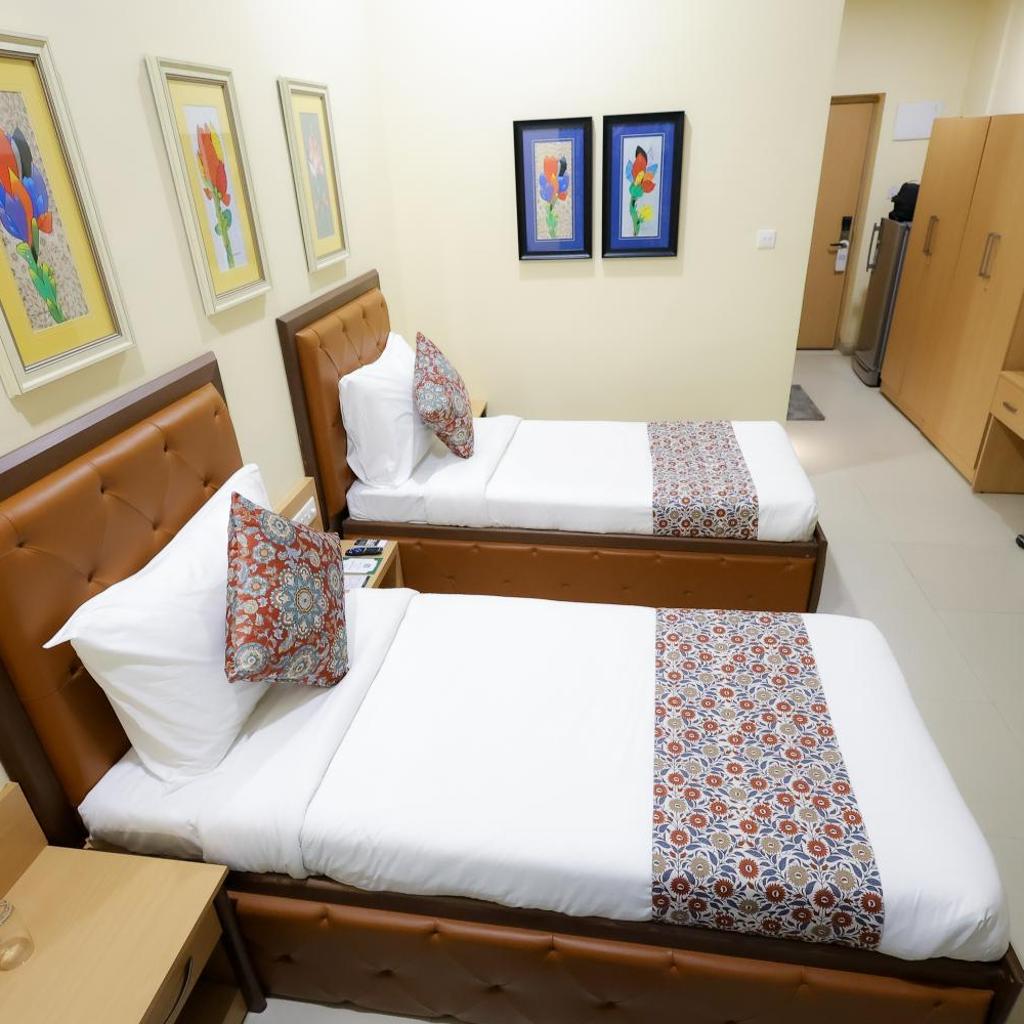 Hotel thumbnail 2