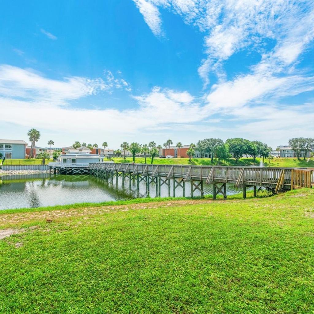 Photograph of Sandy Beaches-3 Pools-Pet Friendly