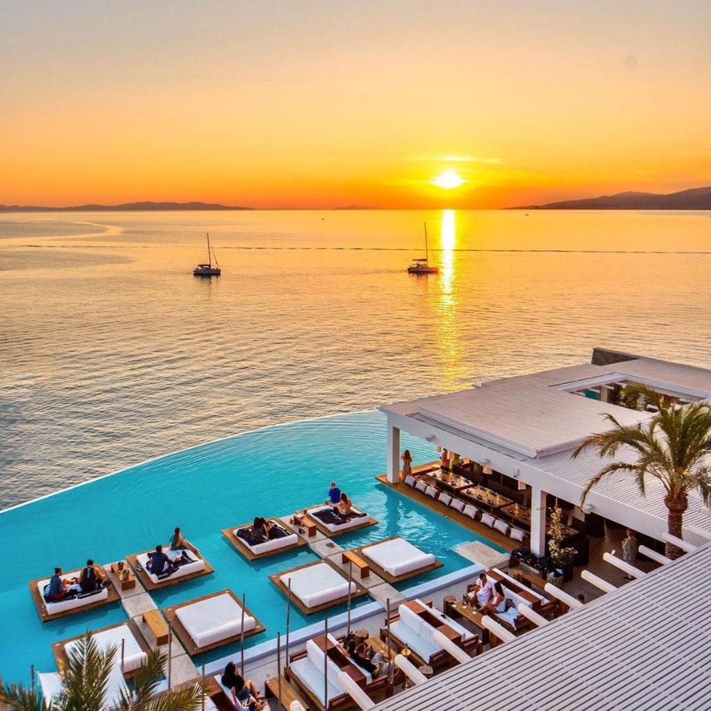 Cavo Tagoo Mykonos — 