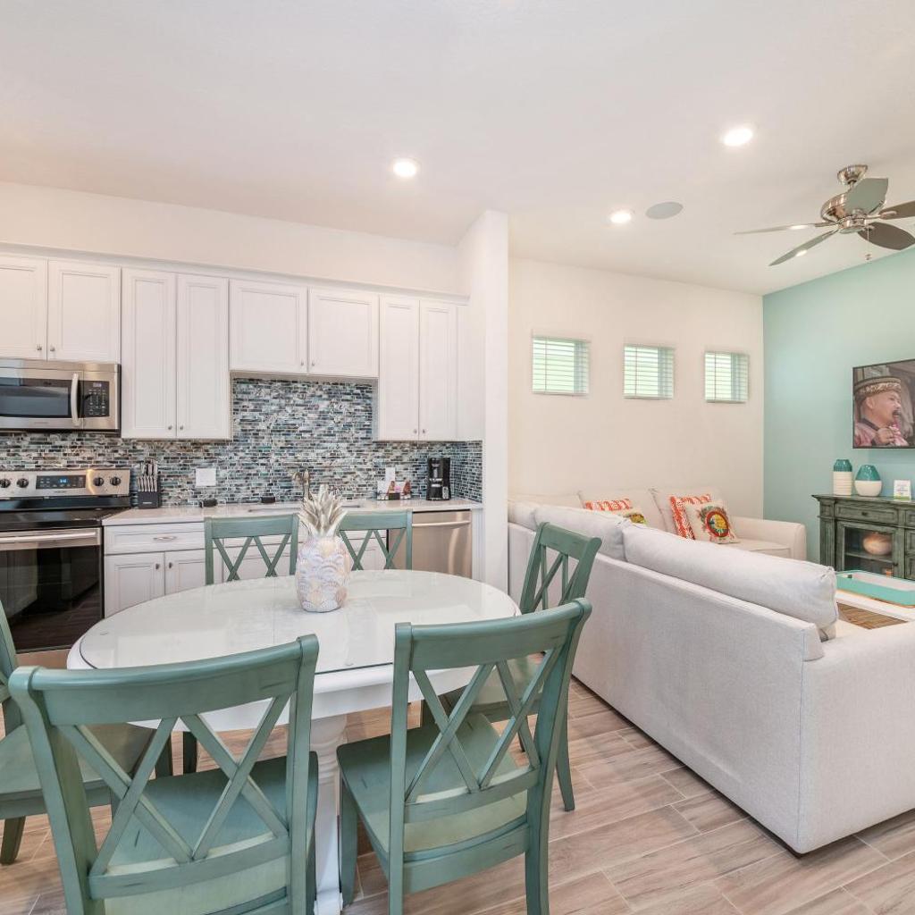 Photograph of Sea Breeze Cottage Near Disney With Margaritaville Resort & Island H20 Waterpark Access - 2982La