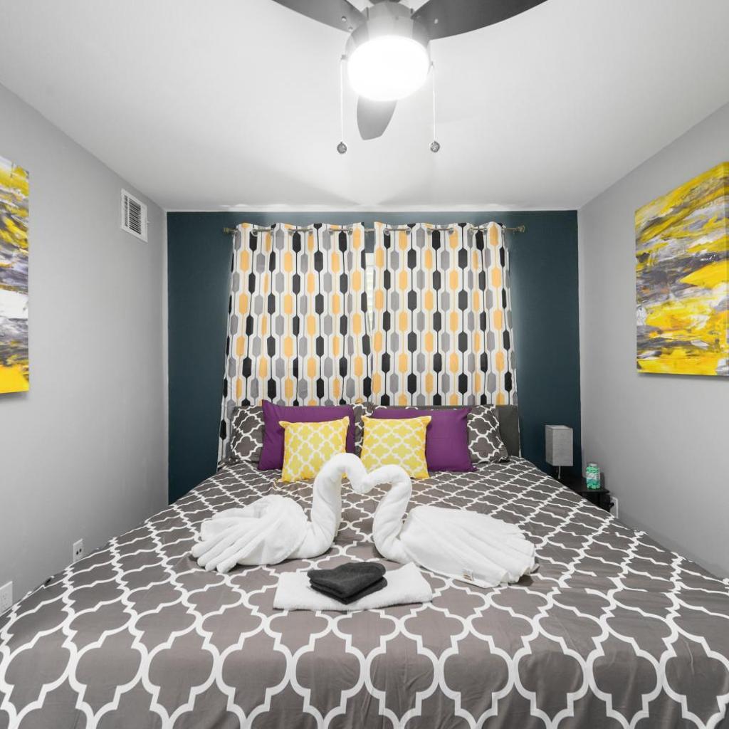 Photograph of Stylish 1BR Apt - Steps from NRG and Texas Med Center