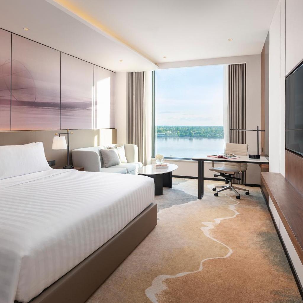Amari Vientiane — 