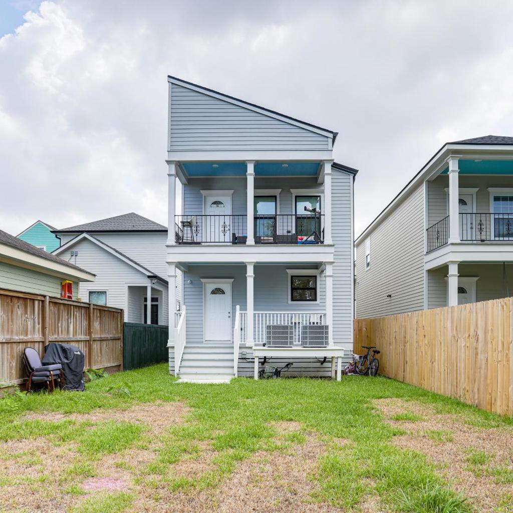 Photograph of < 2 Mi to Jackson Square: New Orleans Home w/ Yard