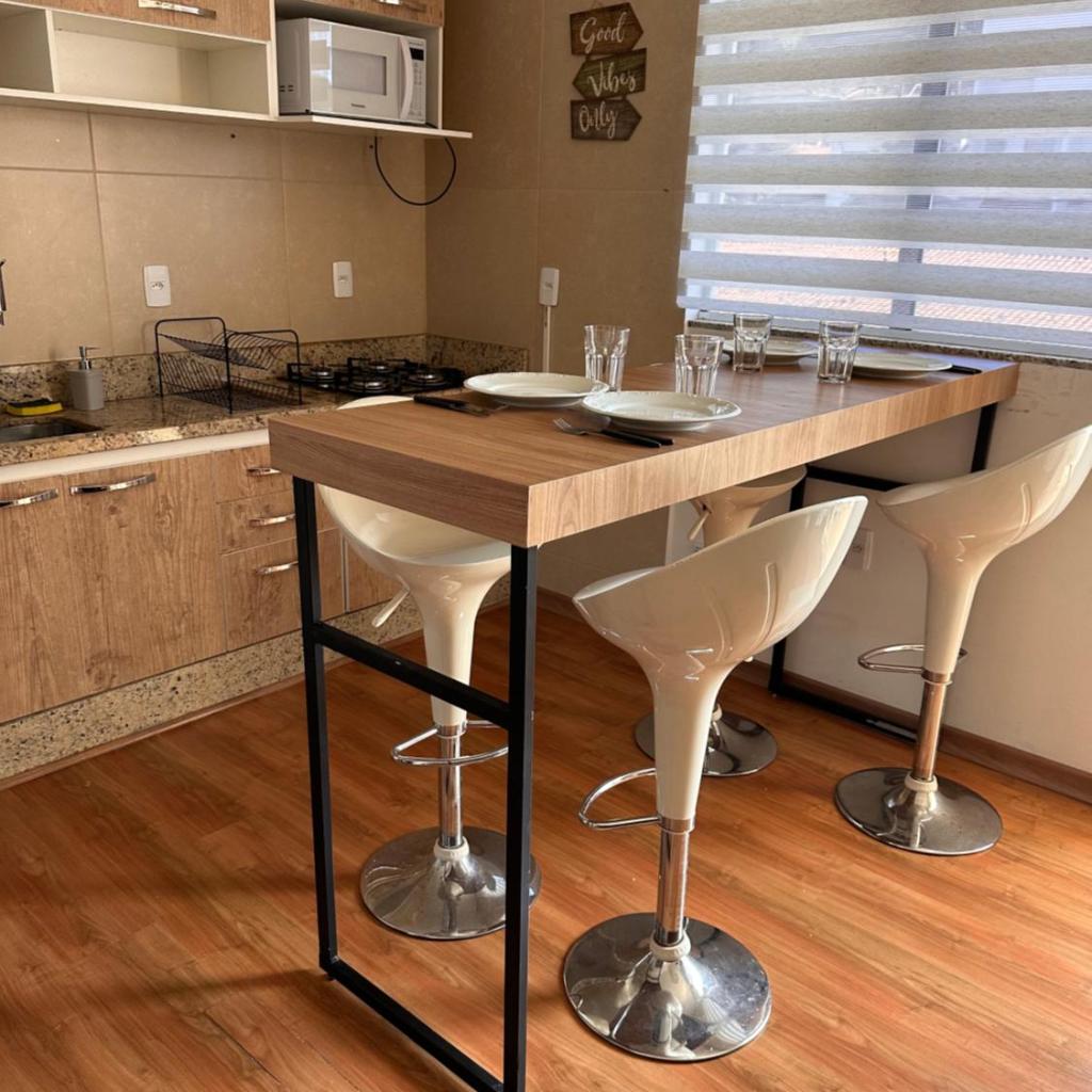 Apartamento Completo 2 Quartos com AC em Blumenau à 10min Vila Germânica, Tv a cabo e Premiere, ideal para família, Fácil acesso para Pomerode — foto 5