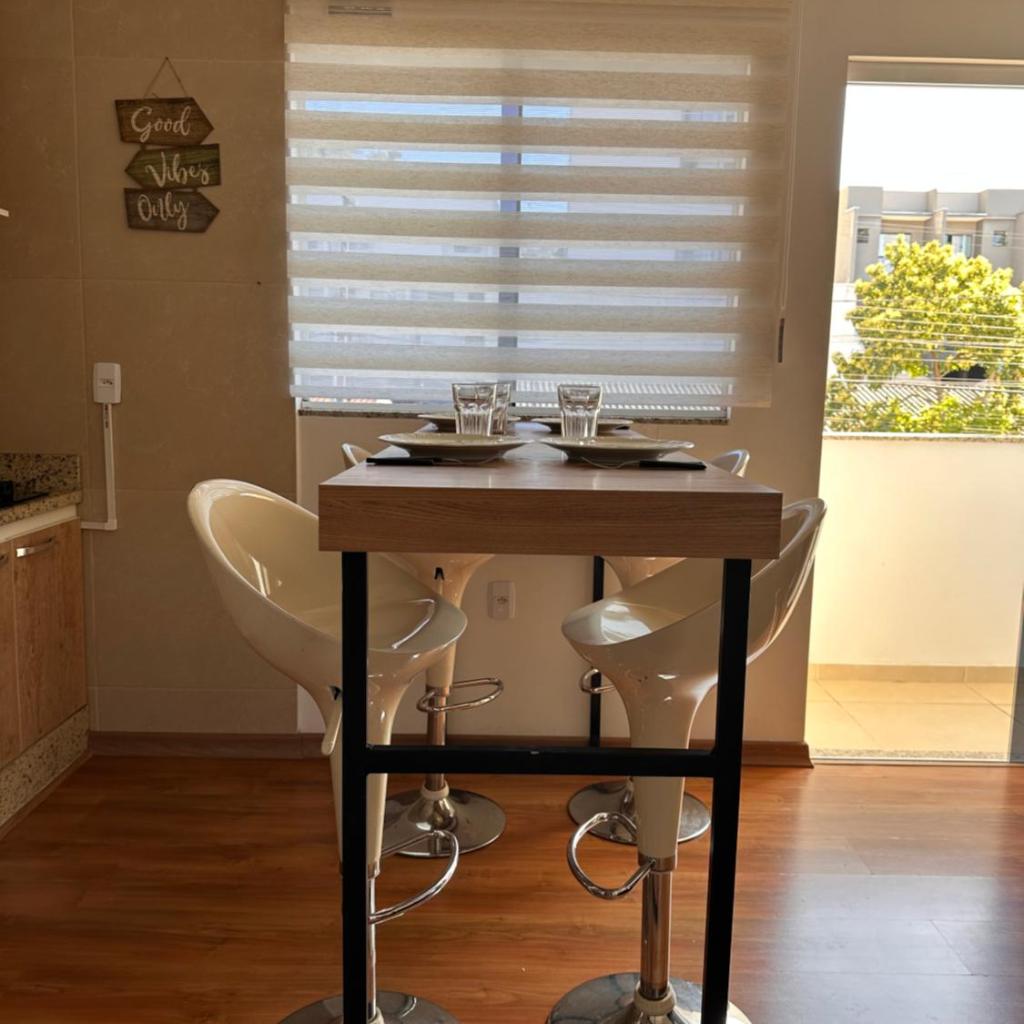Apartamento Completo 2 Quartos com AC em Blumenau à 10min Vila Germânica, Tv a cabo e Premiere, ideal para família, Fácil acesso para Pomerode — foto 4