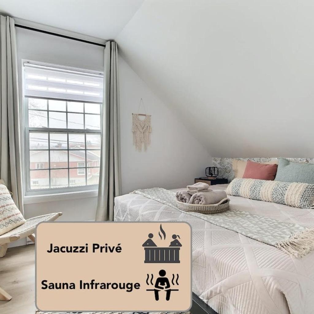Photograph of Lovely Boho Spa Sauna AC and Free Parking