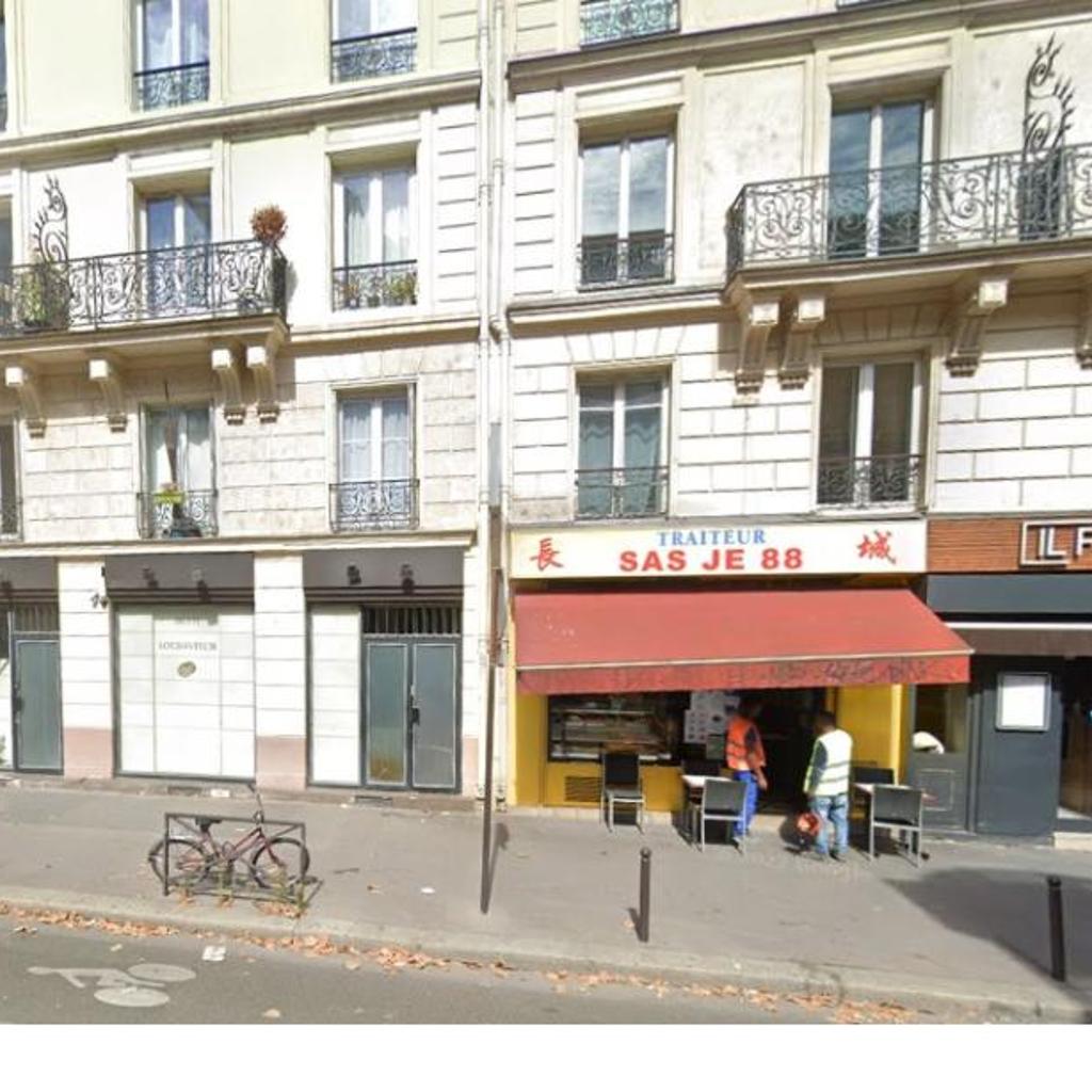 Photograph of PARIS AURIOL