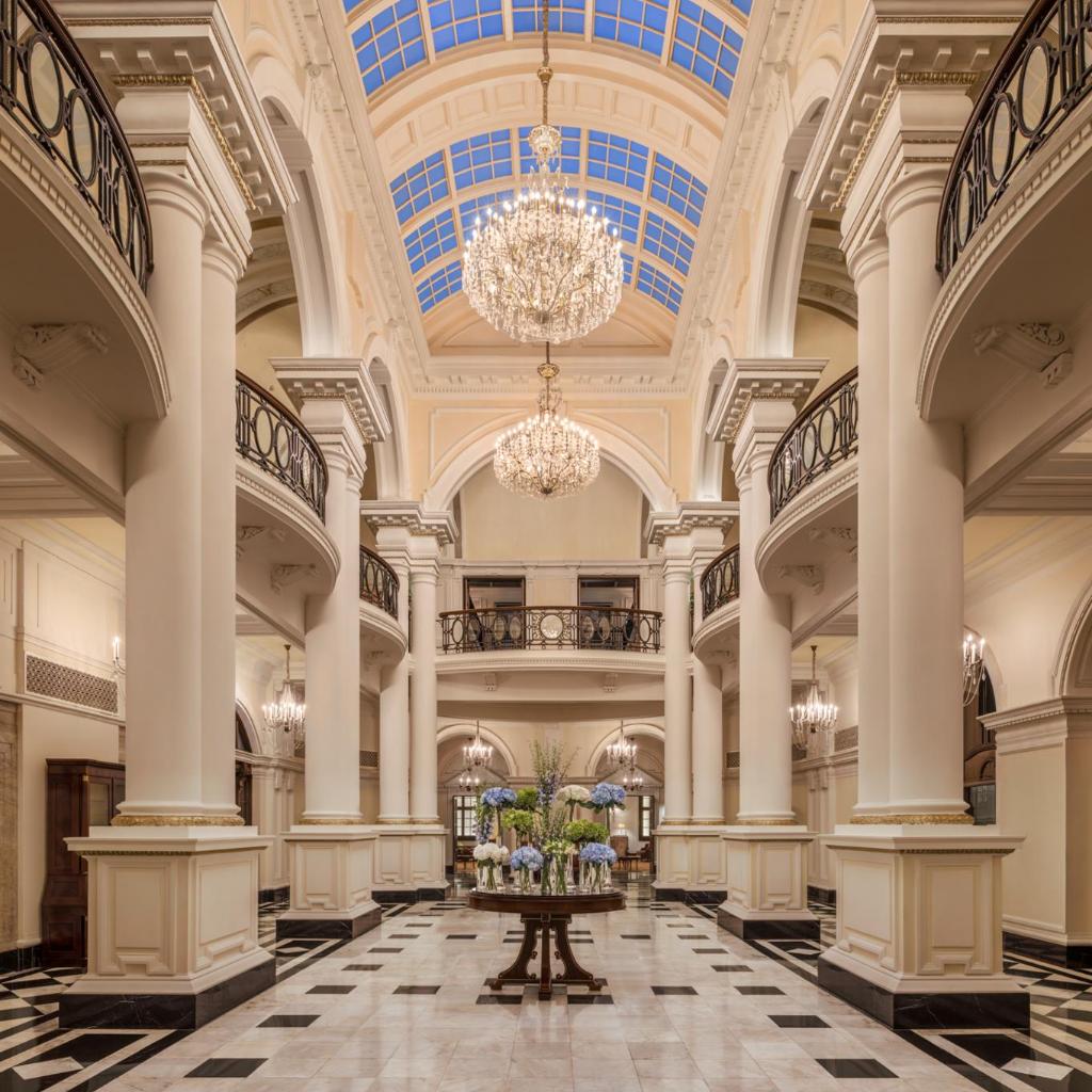 Waldorf Astoria Shanghai on the Bund — 